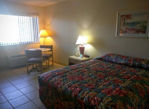 Cypress Cove Nudist Resort Poinciana Exteriör bild